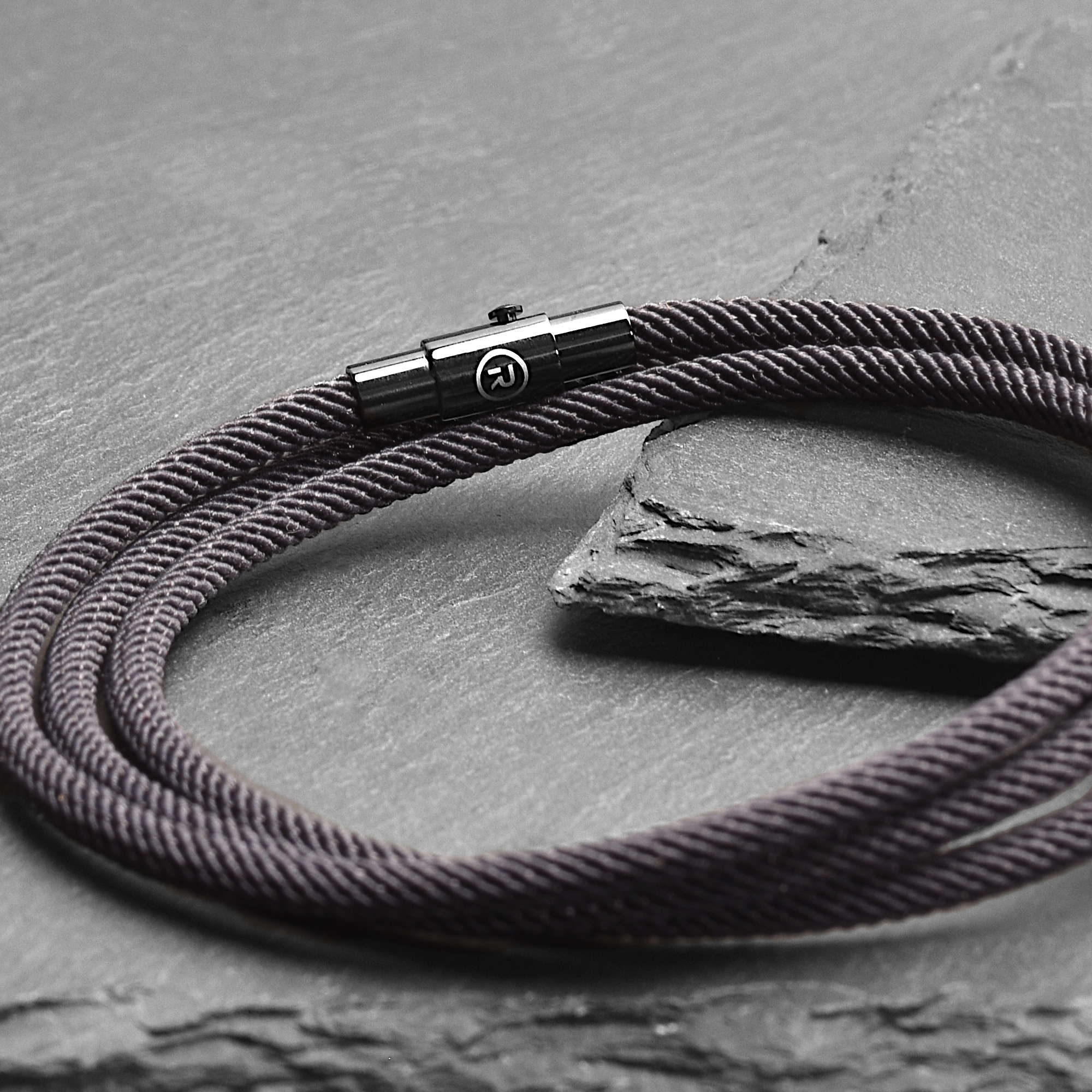 Dusk - 3mm triple-layer Milan rope bracelet in black-grey