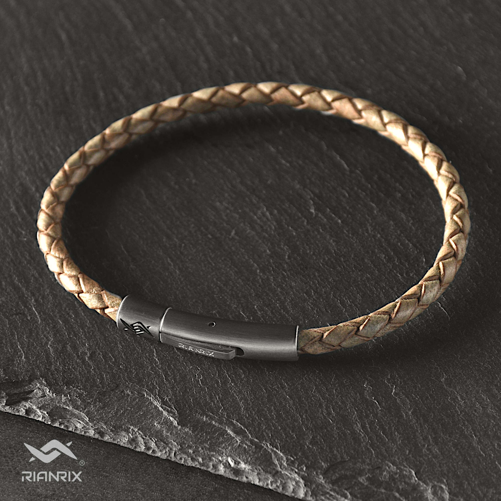 Felix - 4mm bolo genuine leather bracelet in antique green