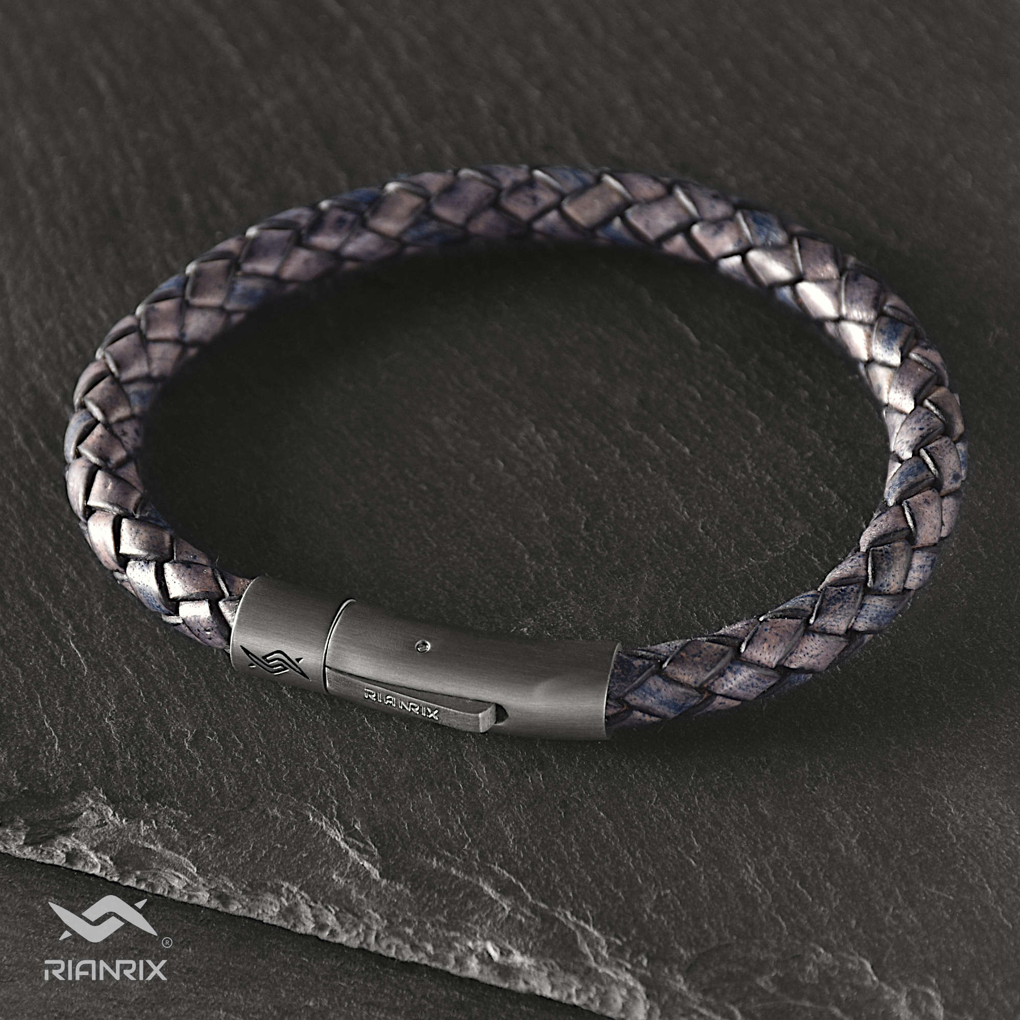 Joe - 6mm bolo genuine leather bracelet in antique navy