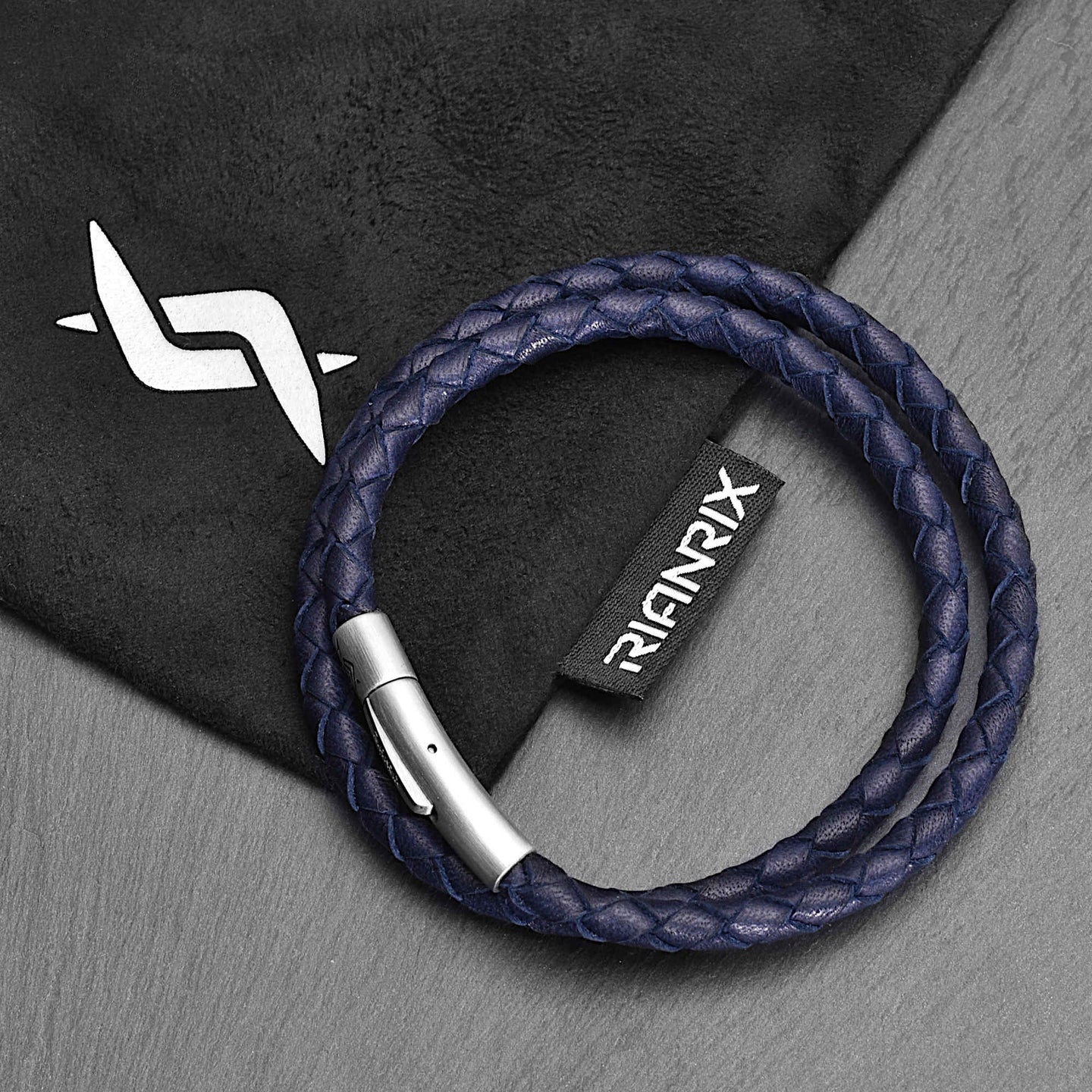 Navarre - 4mm super soft Nappa leather bracelet in dark blue
