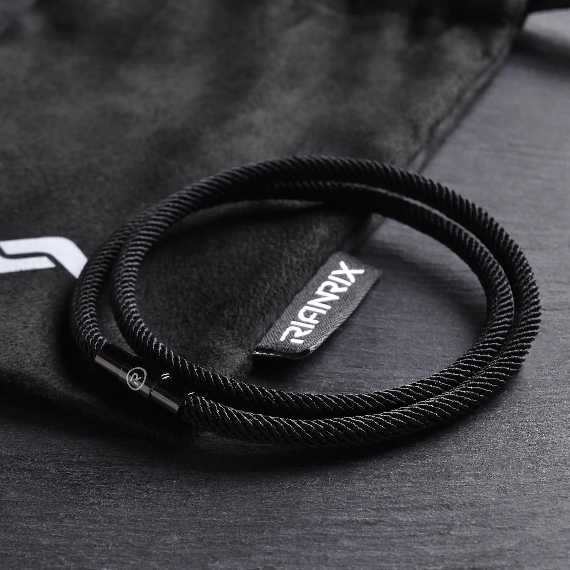 Noir - 4mm doube-layer Milan rope bracelet in true black