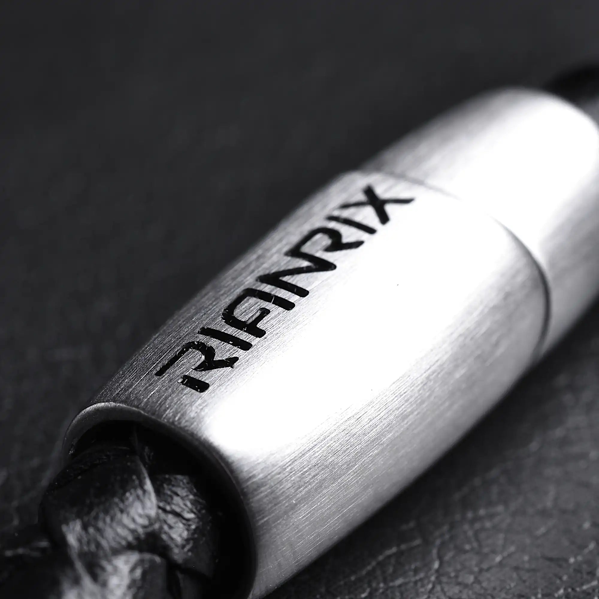 Onyx — Leather Bracelet with Onyx Stone