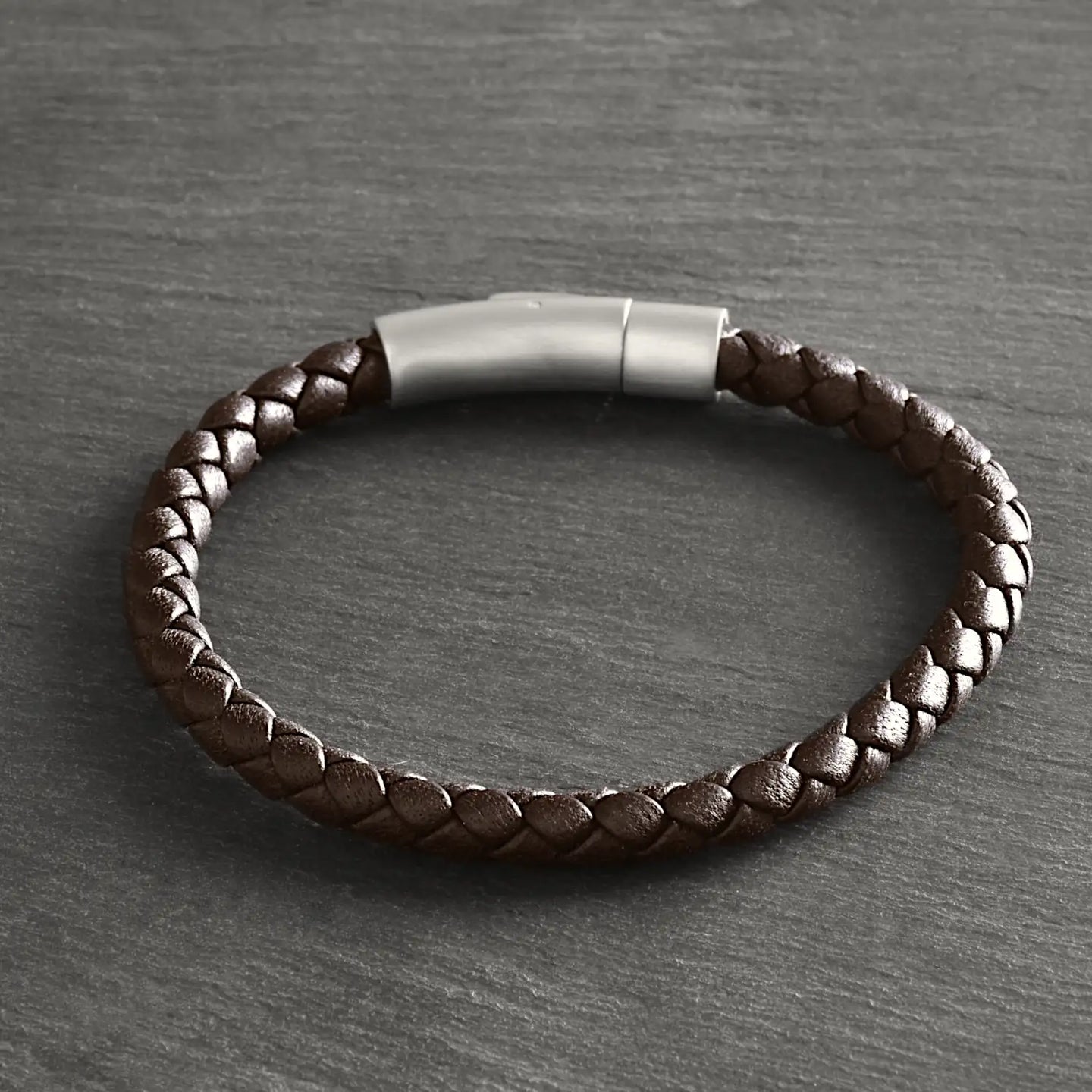 Sepia - 6mm Nappa leather bracelet in dark brown